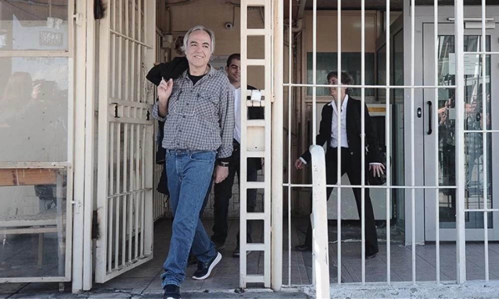 Όλα τα είχε η Μαριορή, ο Κουφοντίνας της έλειπε: Τι προβλέπει ο νόμος για την αποφυλάκιση του πολυισοβίτη (βίντεο)